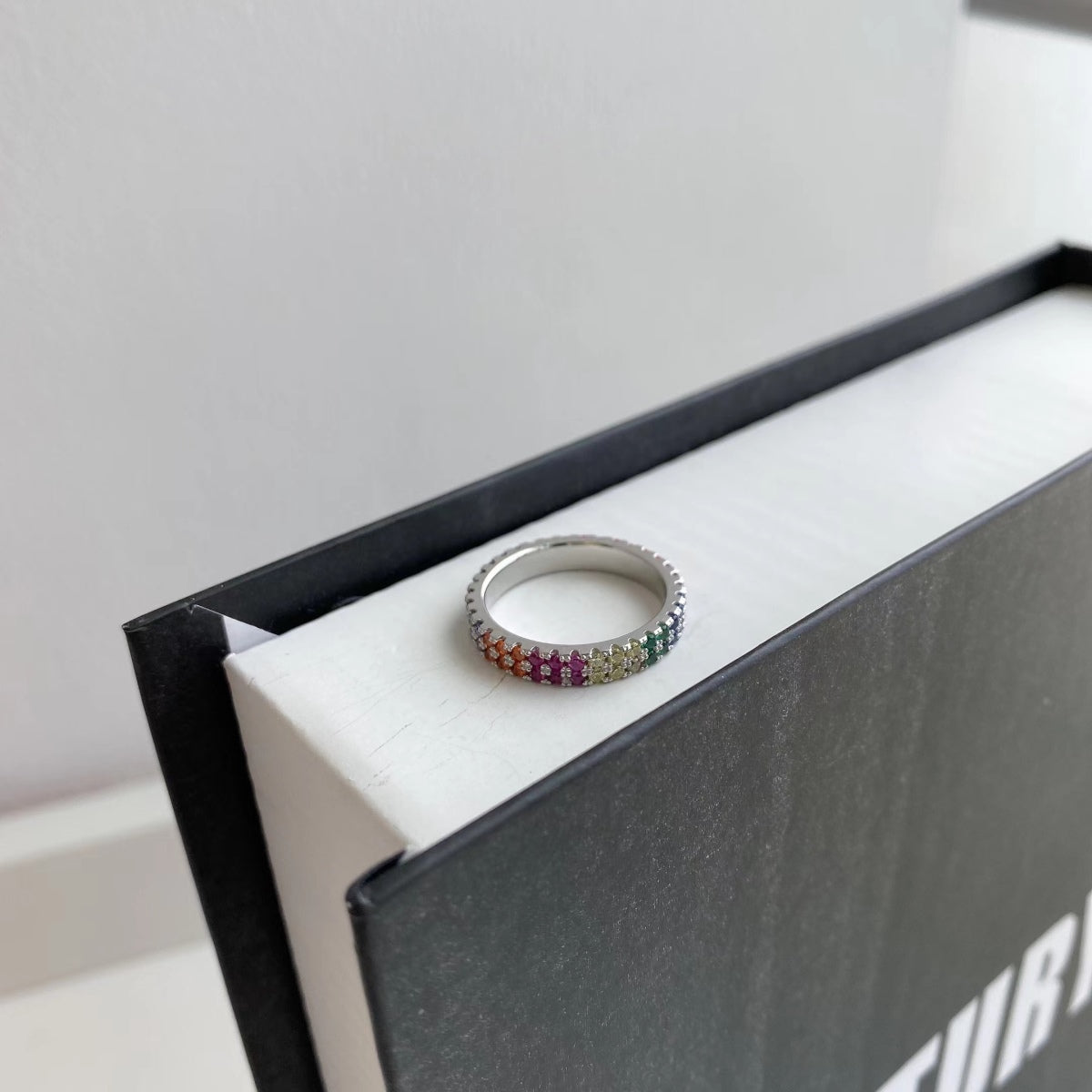 [Nova Jewelry]Unique Colorful Round Cut Tennis Ring