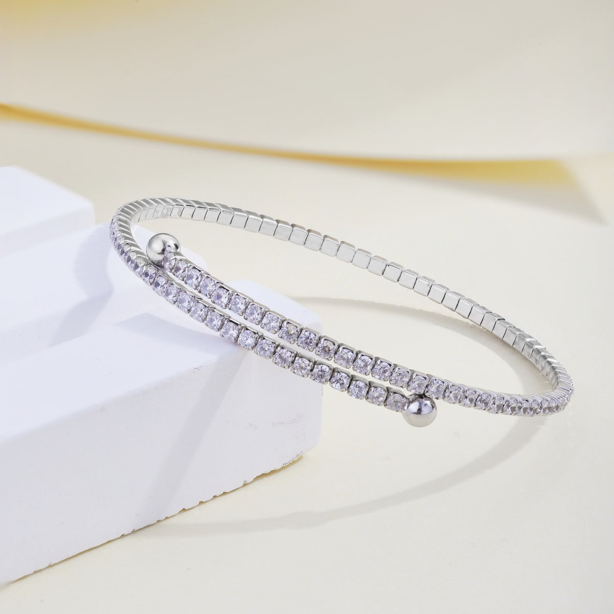 [Nova Jewelry]Row of Diamonds Round Fashion Bracelet