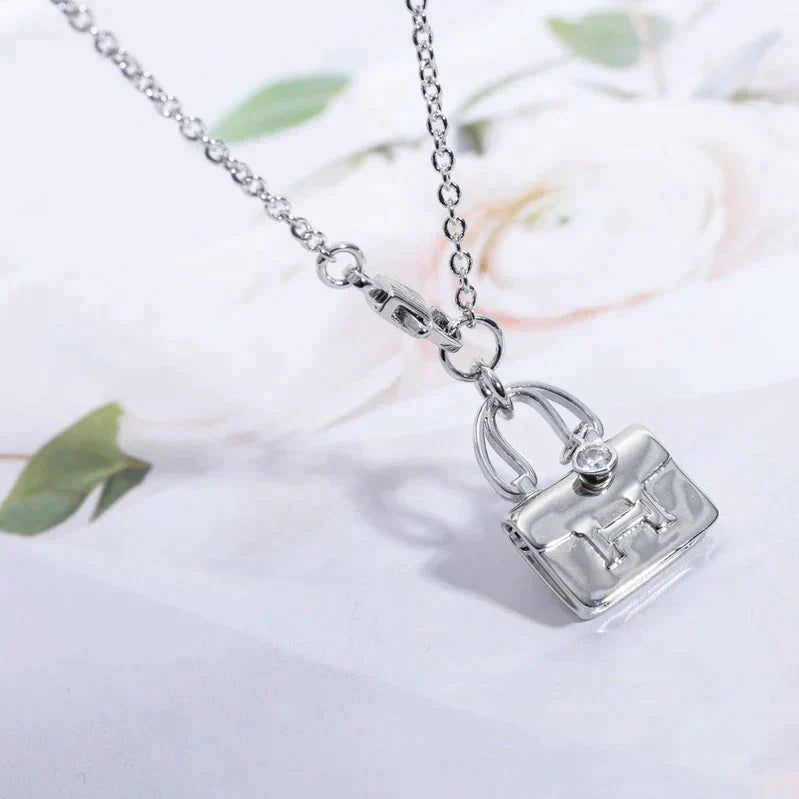 [BLUE TEARS]AMULETTE PEDANT SILVER NECKLACE