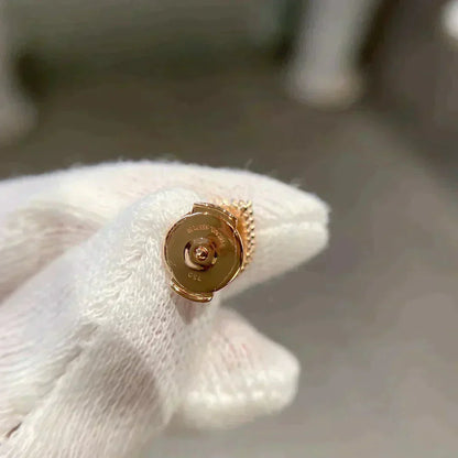 [BLUE TEARS]HEART CARNELIAN STUD EARRINGS