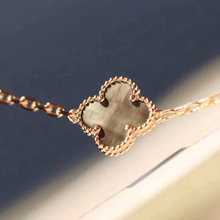 [BLUE TEARS]CLOVER 20 MOTIFS LASER DIAMOND NECKLACE