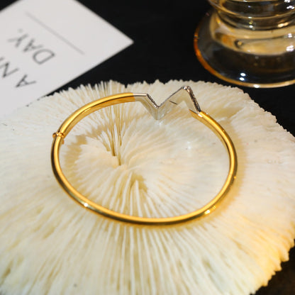 [BLUE TEARS]VOLTE UPSITE DOWN GOLD DIAMOND BRACELET