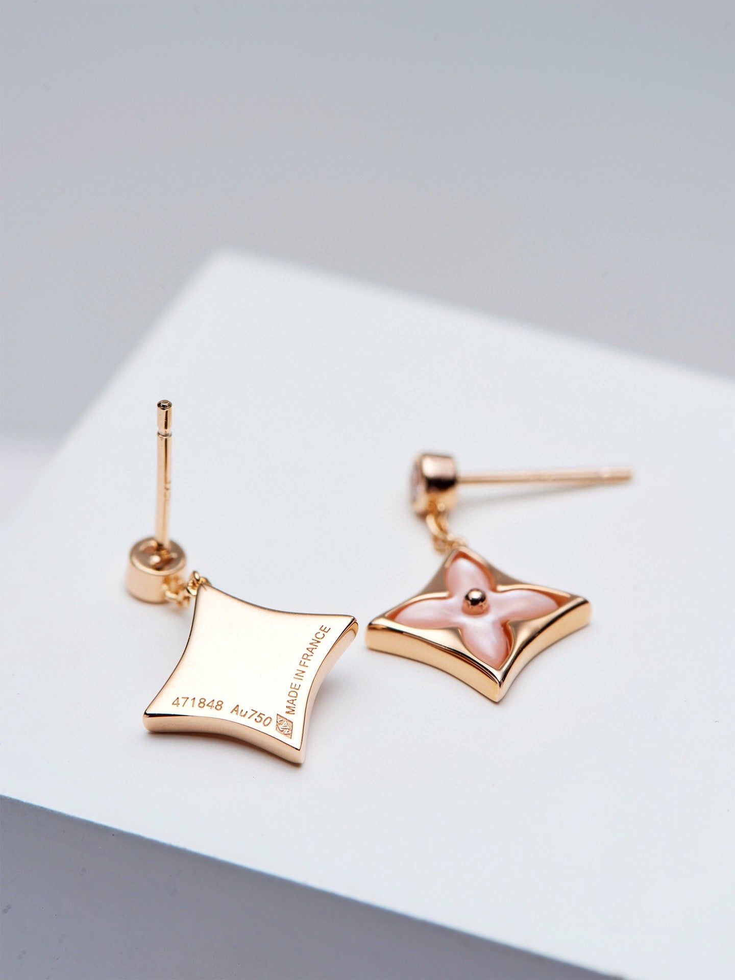 [BLUE TEARS]DOUBLE STAR PINK GOLD MOP DROP EARRINGS
