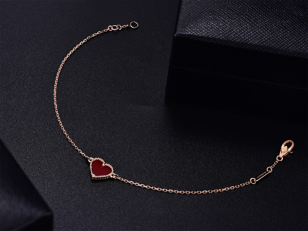 [BLUE TEARS]HEART CARNELIAN PINK GOLD BRACELET