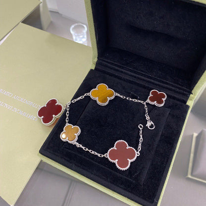 [ブルーティアーズ]クローバー5モチーフシルバーカーネリアンタイガーアイブレスレット
