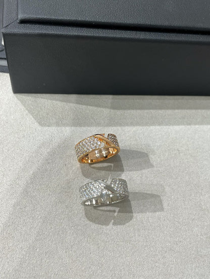 [BLUE TEARS]LIENS EVIDENCE  DIAMOND PAVED RING
