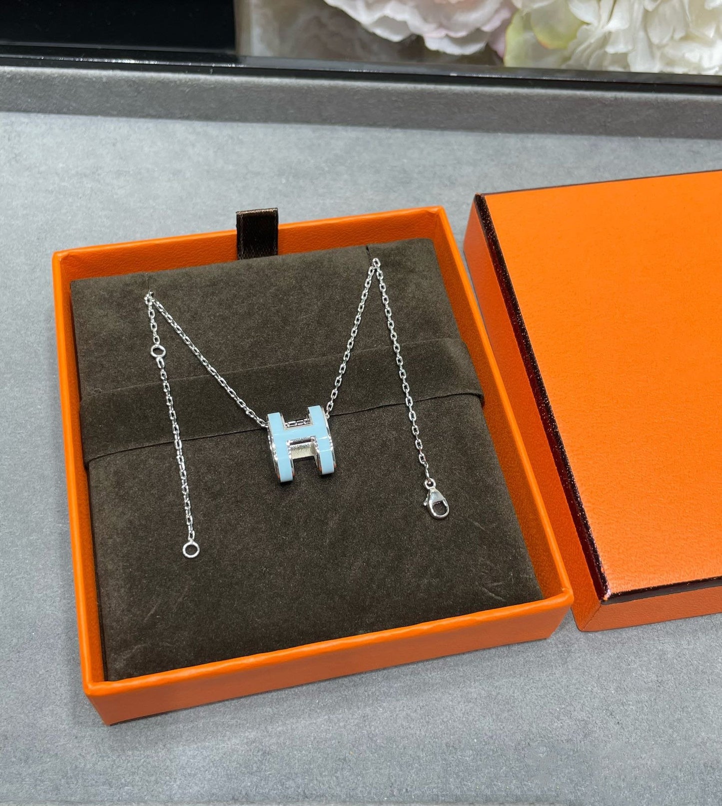 [BLUE TEARS]POP H SKY BLUE NECKLACE