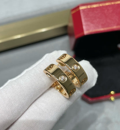 [BLUE TEARS]LOVE 5.5MM 1 DIAMOND EARRINGS