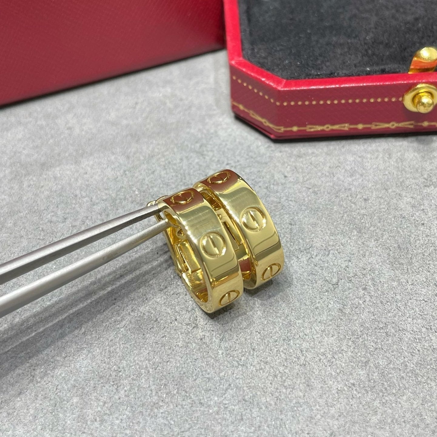 [Blue Tears Jewelry]LOVE 5.5MM EARRINGS