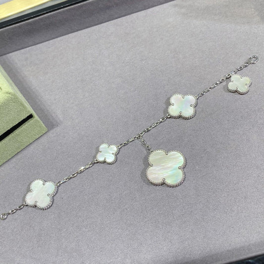 [BLUE TEARS]CLOVER 5 MOTIF WHITE MOP SILVER BRACELET