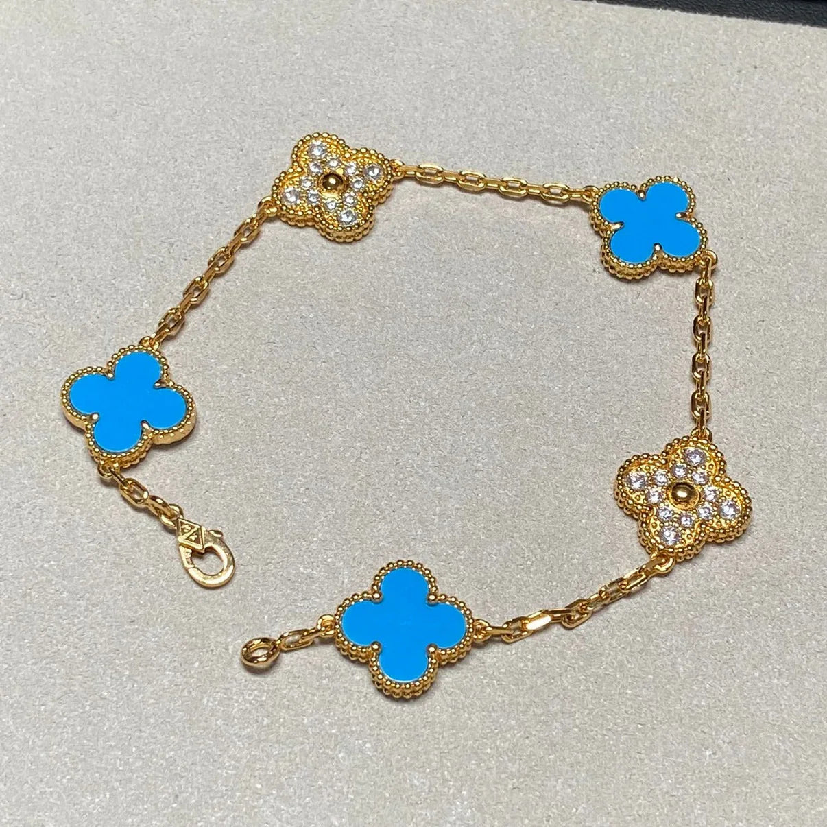 [BLUE TEARS] CLOVER 5 MOTIF BLUE AGATE BRACELET COLLECTION