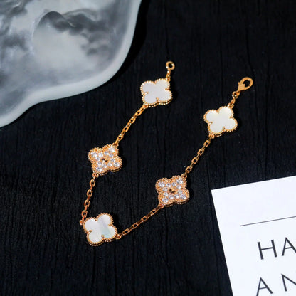 [BLUE TEARS]CLOVER WHITE PEARL MOP 5 MOTIF BRACELET COLLECTION