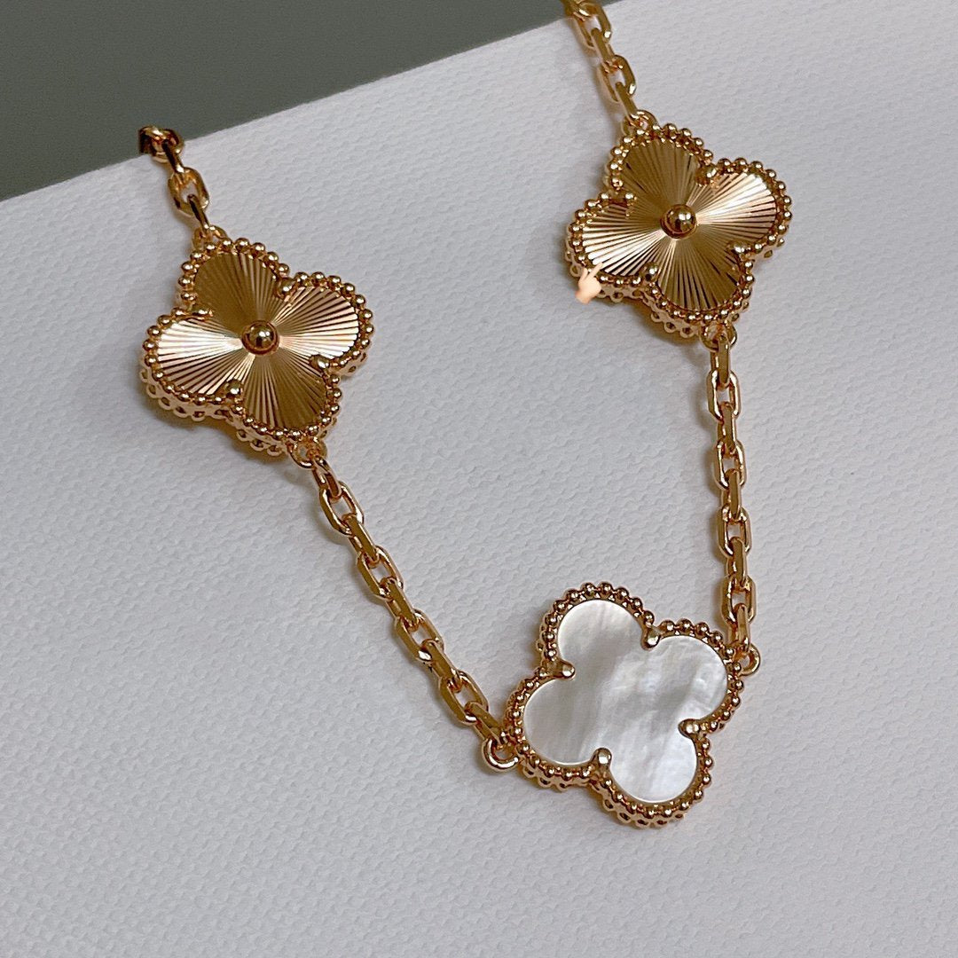 [BLUE TEARS]CLOVER BRACELET 5 MOTIF WHITE MOP PINK GOLD