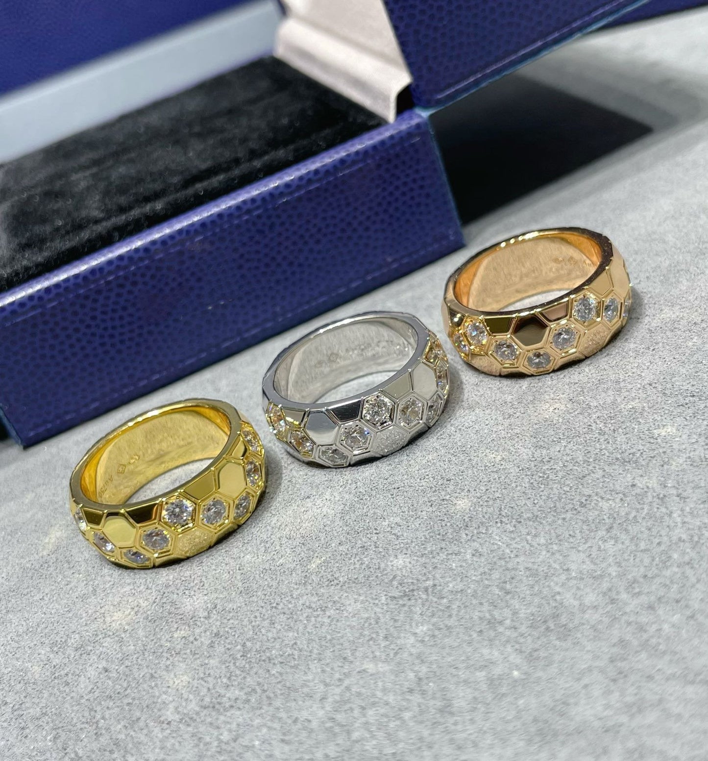 [BLUE TEARS]BEE LOVE DIAMOND LARGE RING