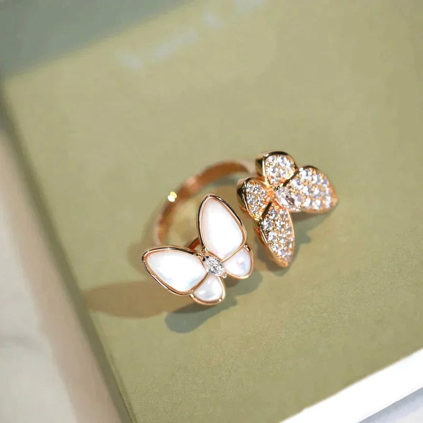 [BLUE TEARS]TWIN BUTTERFLY DIAMOND MOP RING