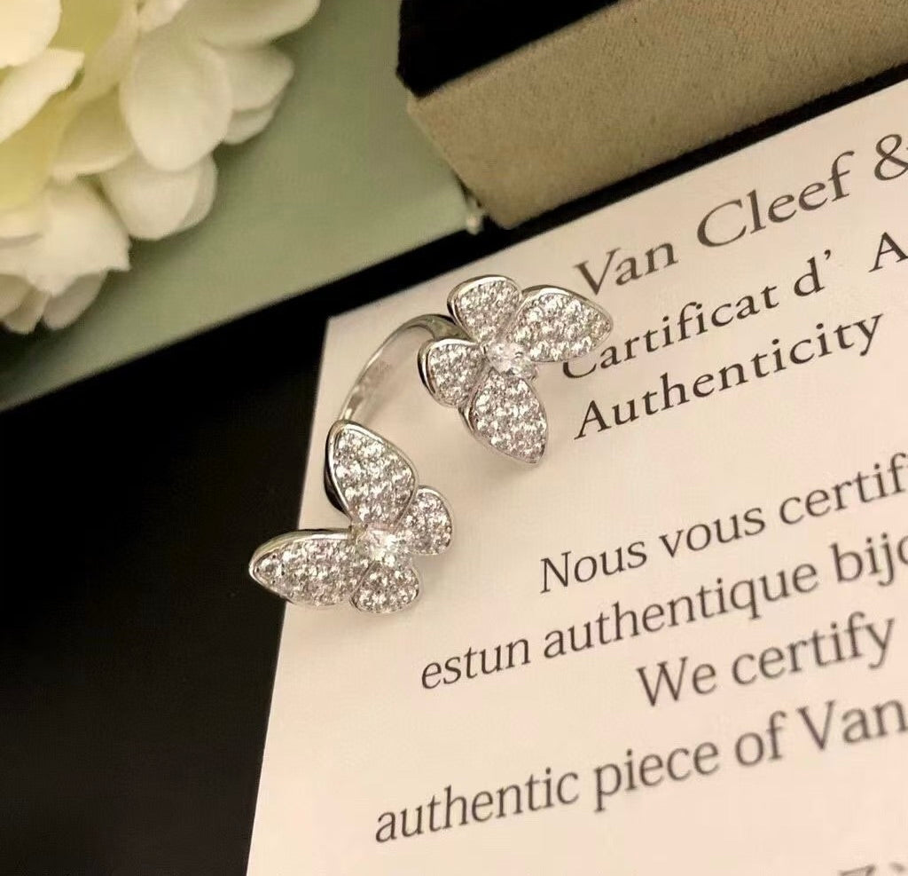 [BLUE TEARS]TWIN SILVER BUTTERFLY DIAMOND RING
