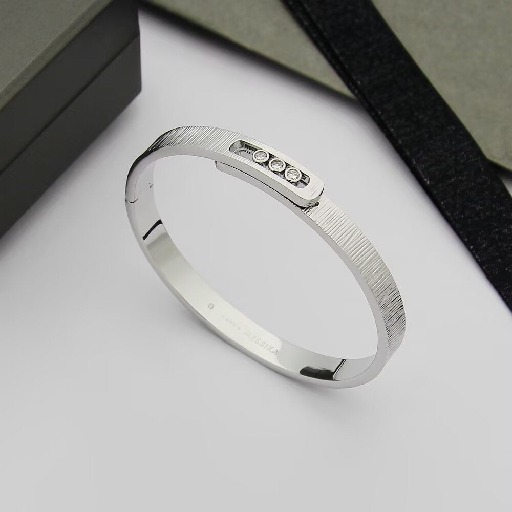 [Blue Tears Jewelry]Move Noa Ciselé bangle