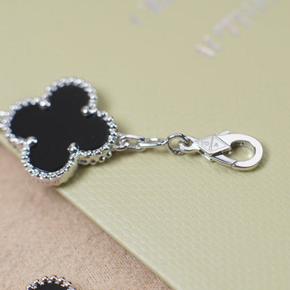 [BLUE TEARS]CLOVER 5 MOTIF ONYXS  BRACELET SILVER