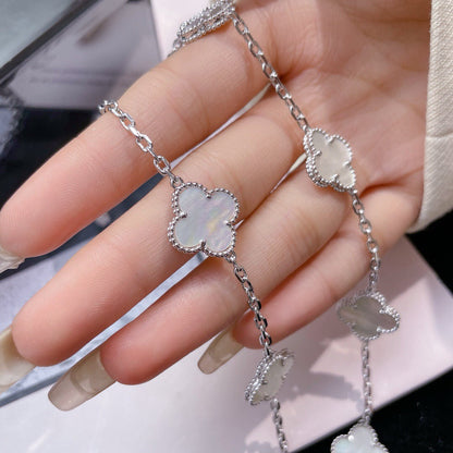 [BLUE TEARS]CLOVER 10 MOTIFS WHITE MOTHER OF PEARL NECKLACE