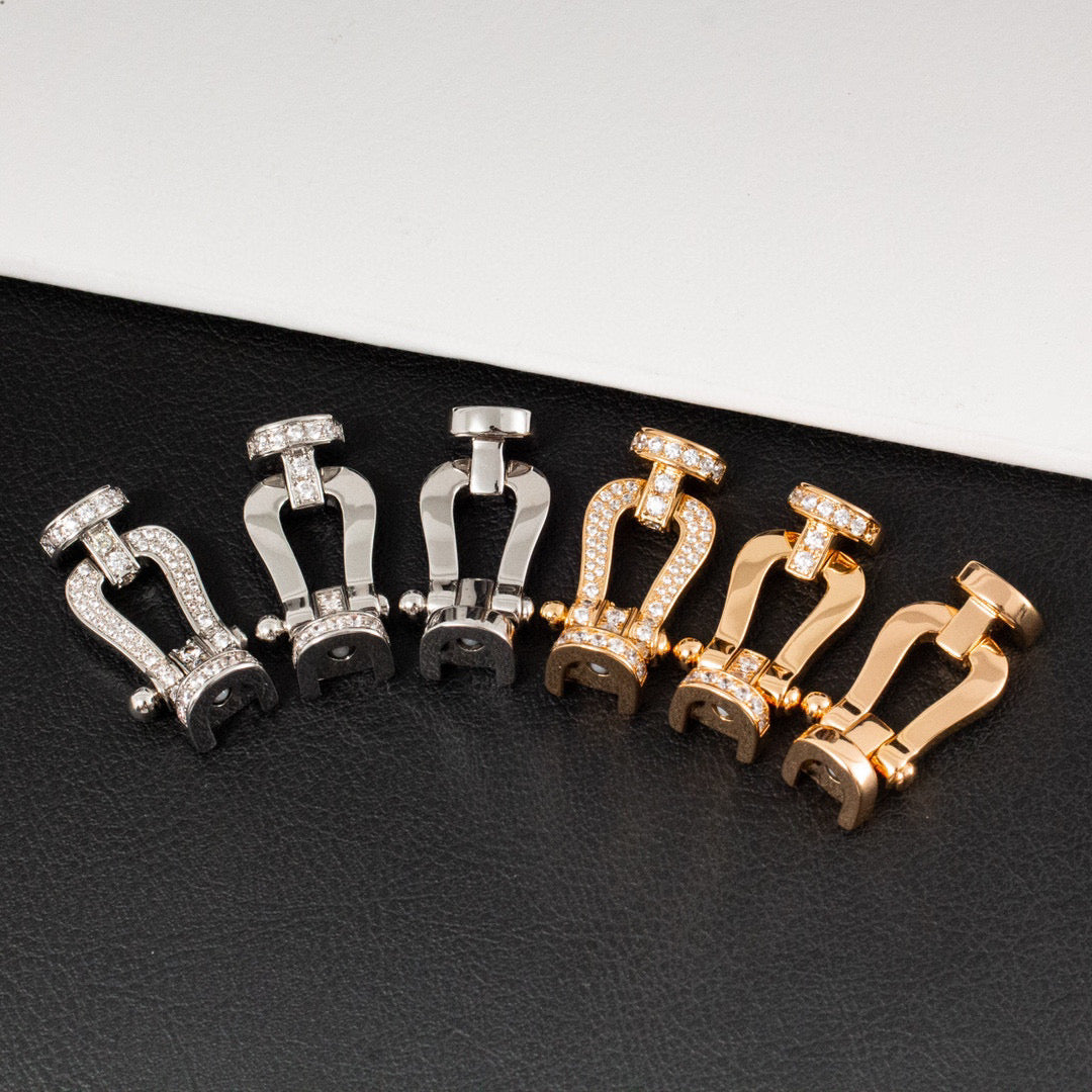 [BLUE TEARS]FORCE LARGE HORSESHOE FULL DIAMOND BRACELET GOLD