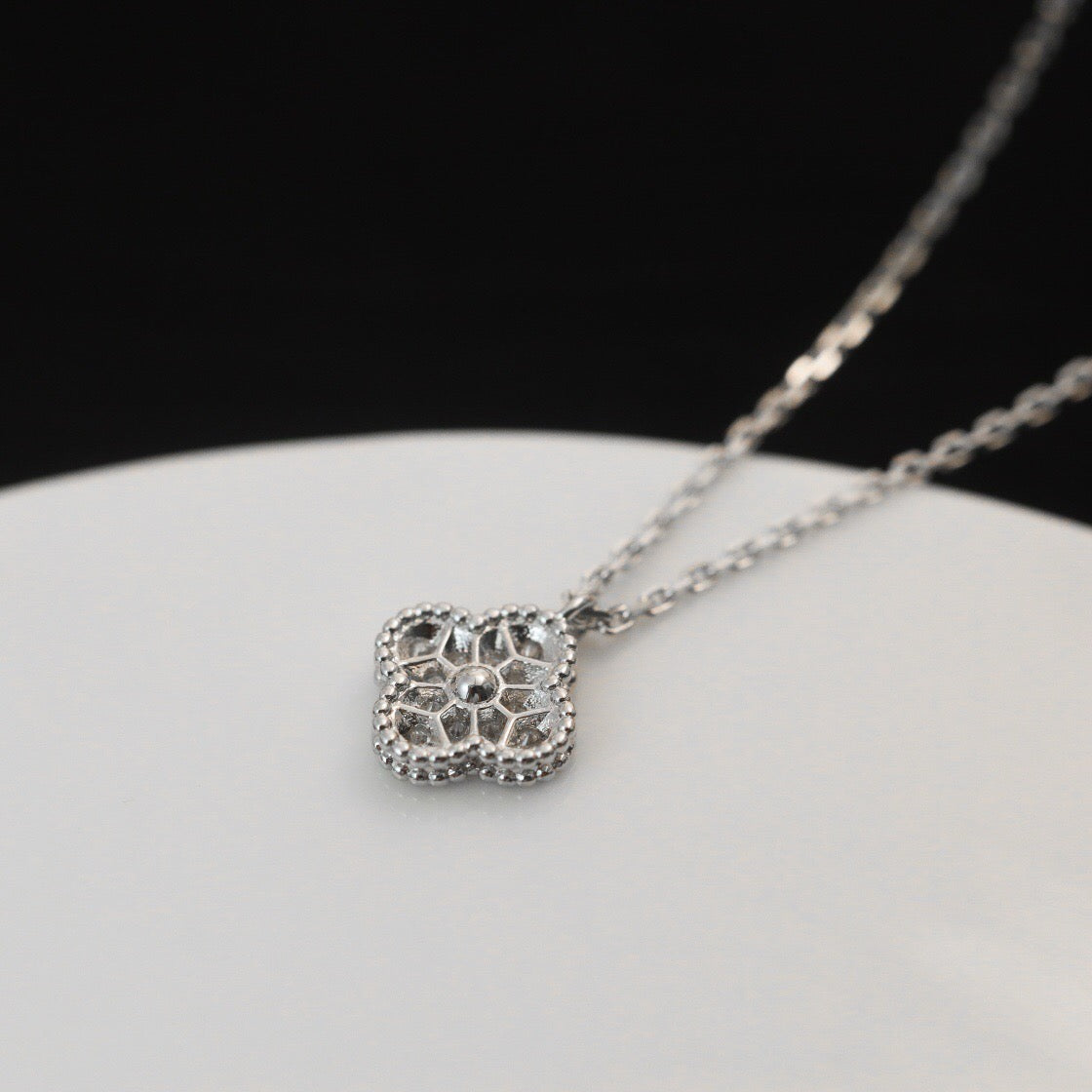 [BLUE TEARS]CLOVER MINI 9.5MM PENDANT DIAMOND NECKLACE