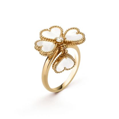[BLUE TEARS]SWEET CLOVER WHITE MOP RING