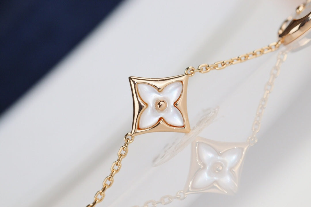 [BLUE TEARS]LEAF CLOVER BRACELET