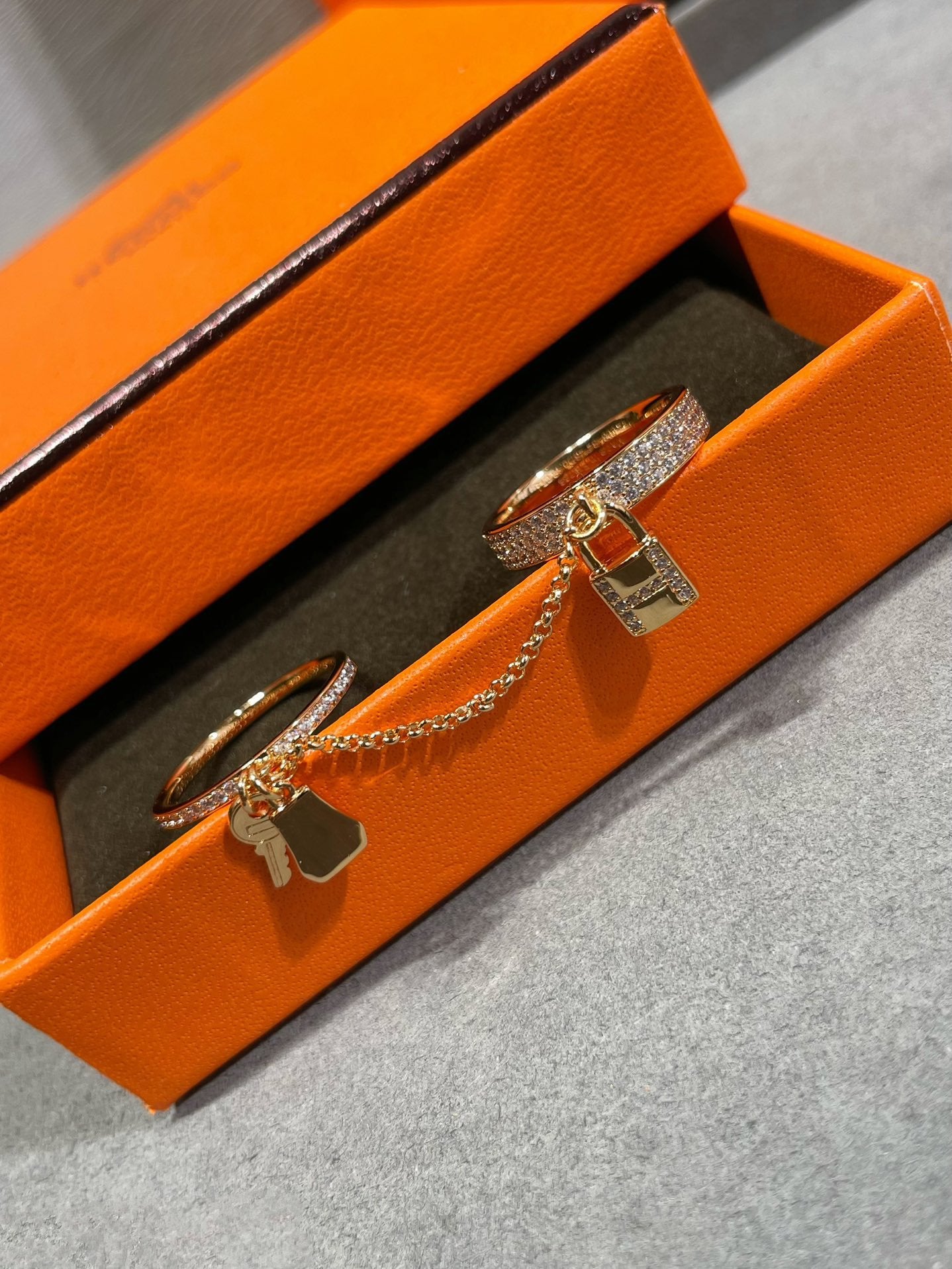[BLUE TEARS]HM KELLY CLOCHETTE DOUBLE RING IN  WITH DIAMONDS