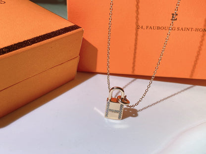 [BLUE TEARS]HM ADVANCED NICHE LOCK HEAD NECKLACE DIAMONDS