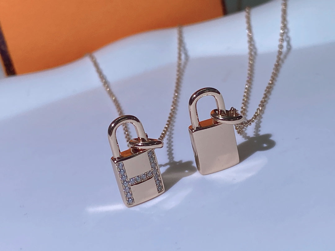 [BLUE TEARS]HM ADVANCED NICHE LOCK HEAD NECKLACE DIAMONDS