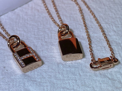 [BLUE TEARS]HM ADVANCED NICHE LOCK HEAD NECKLACE DIAMONDS