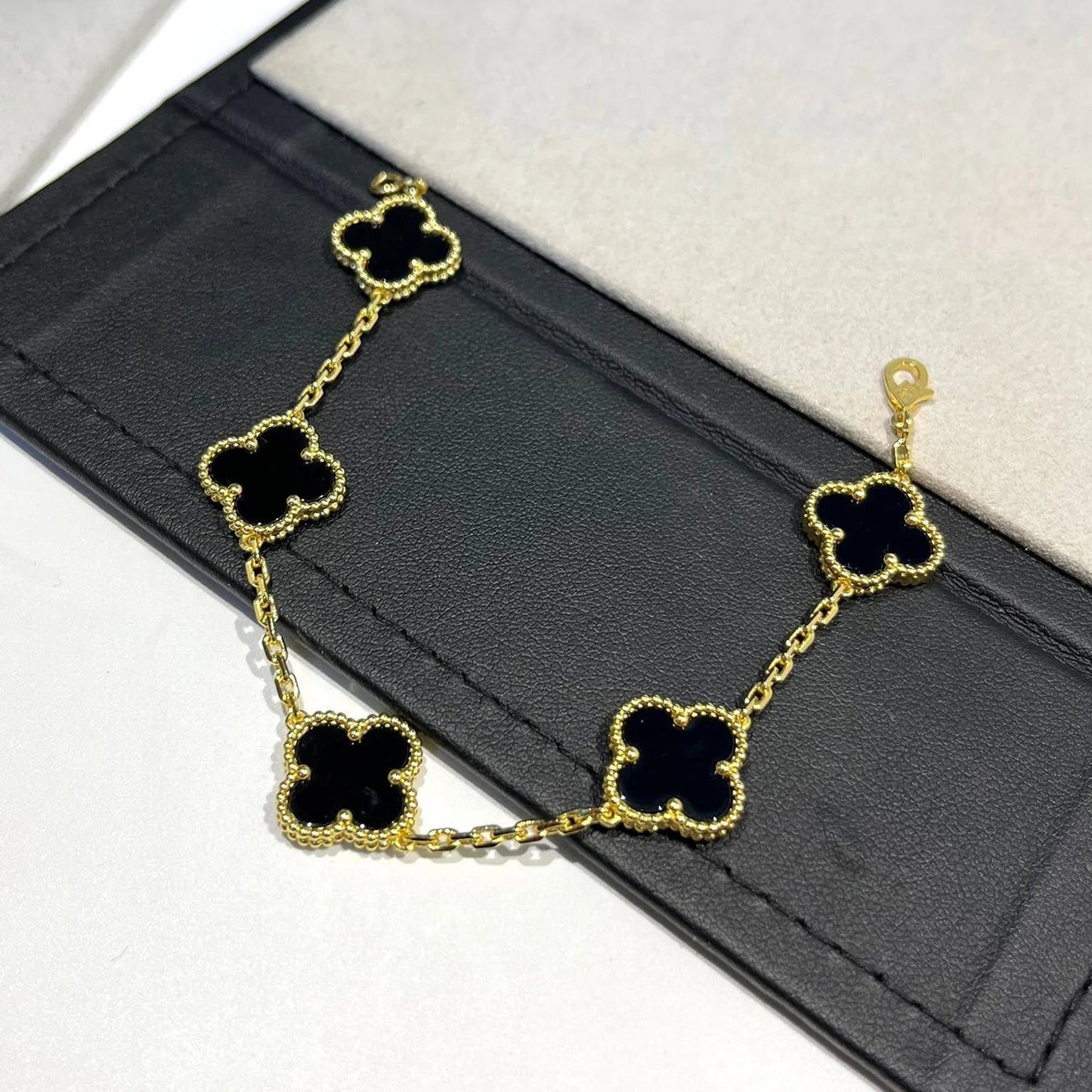 [BLUE TEARS]CLOVER  5 MOTIFS BLACK ONYX BRACELET
