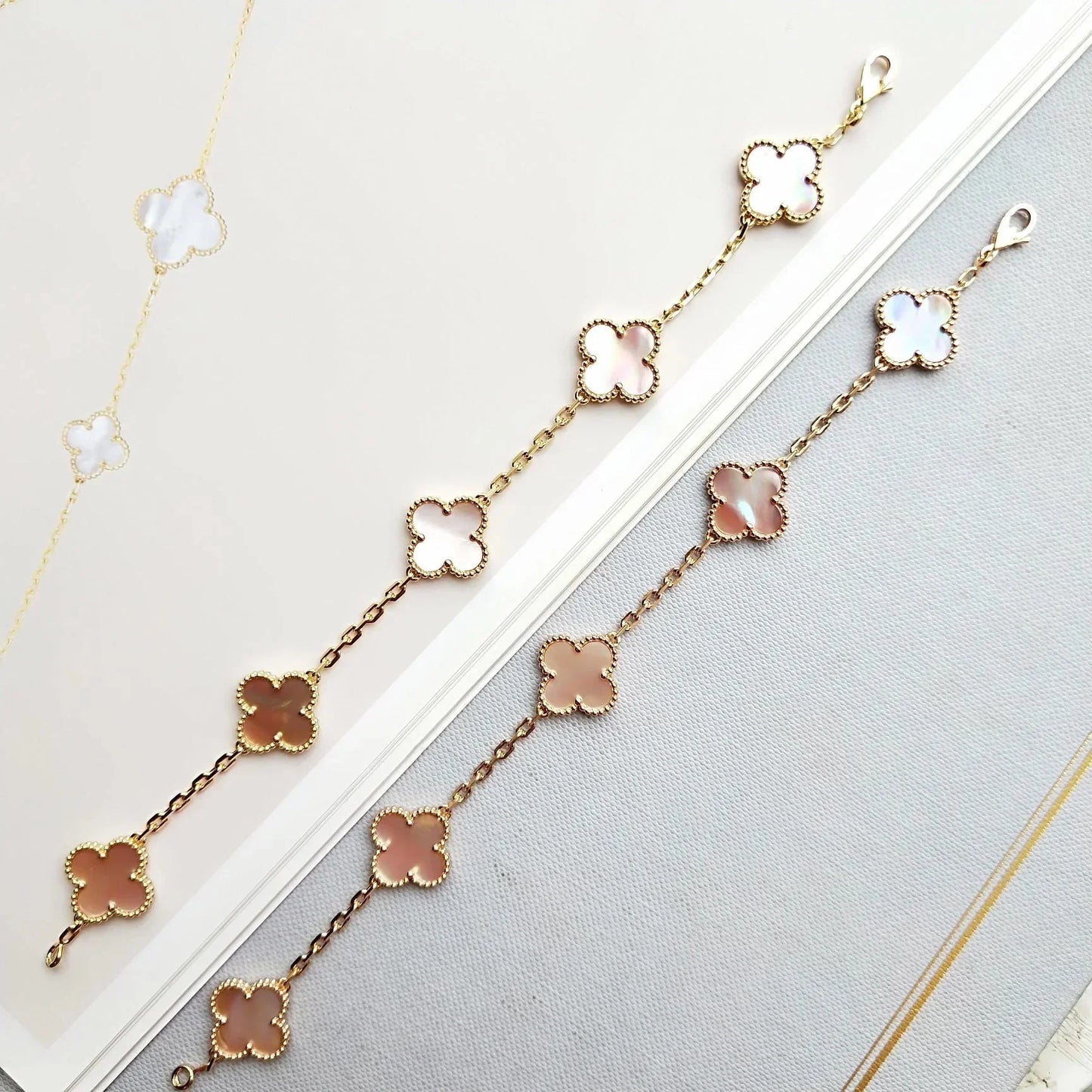 [BLUE TEARS] CLOVER 5 MOTIFS  PINK MOP BRACELET COLLECTION