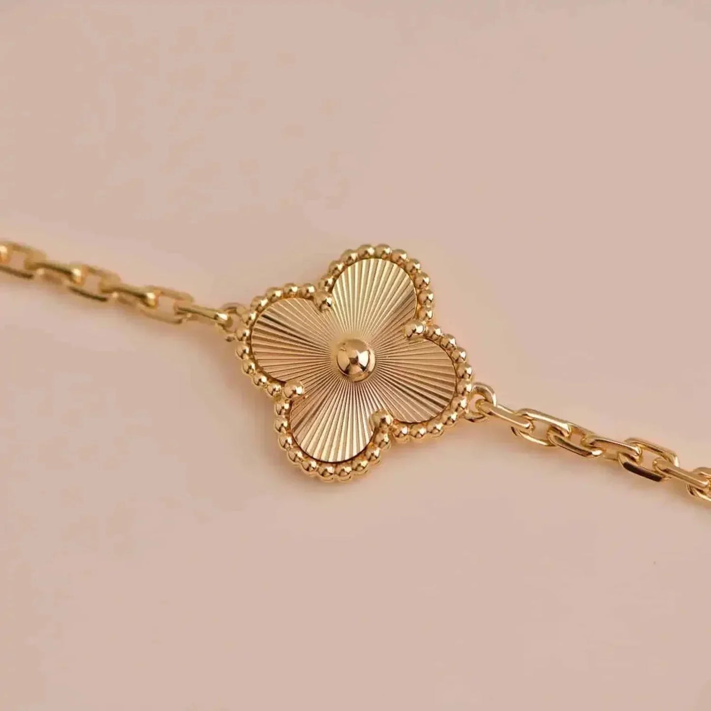 [BLUE TEARS]CLOVER 5 FLOWERS LASER BRACELET