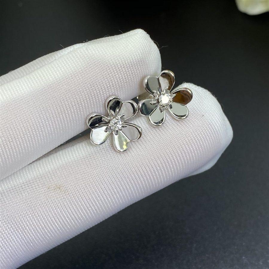 [BLUE TEARS]FRIVOLE MINI SILVER FLOWER EARRINGS