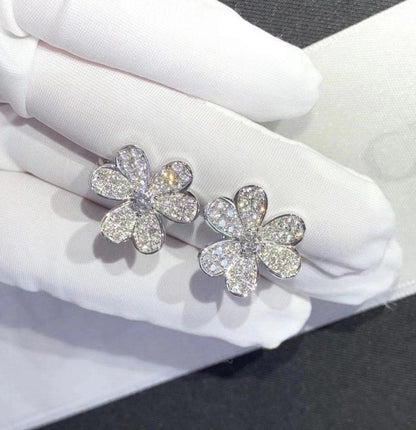 [BLUE TEARS]FRIVOLE SILVER FLOWER DIAMOND EARRINGS