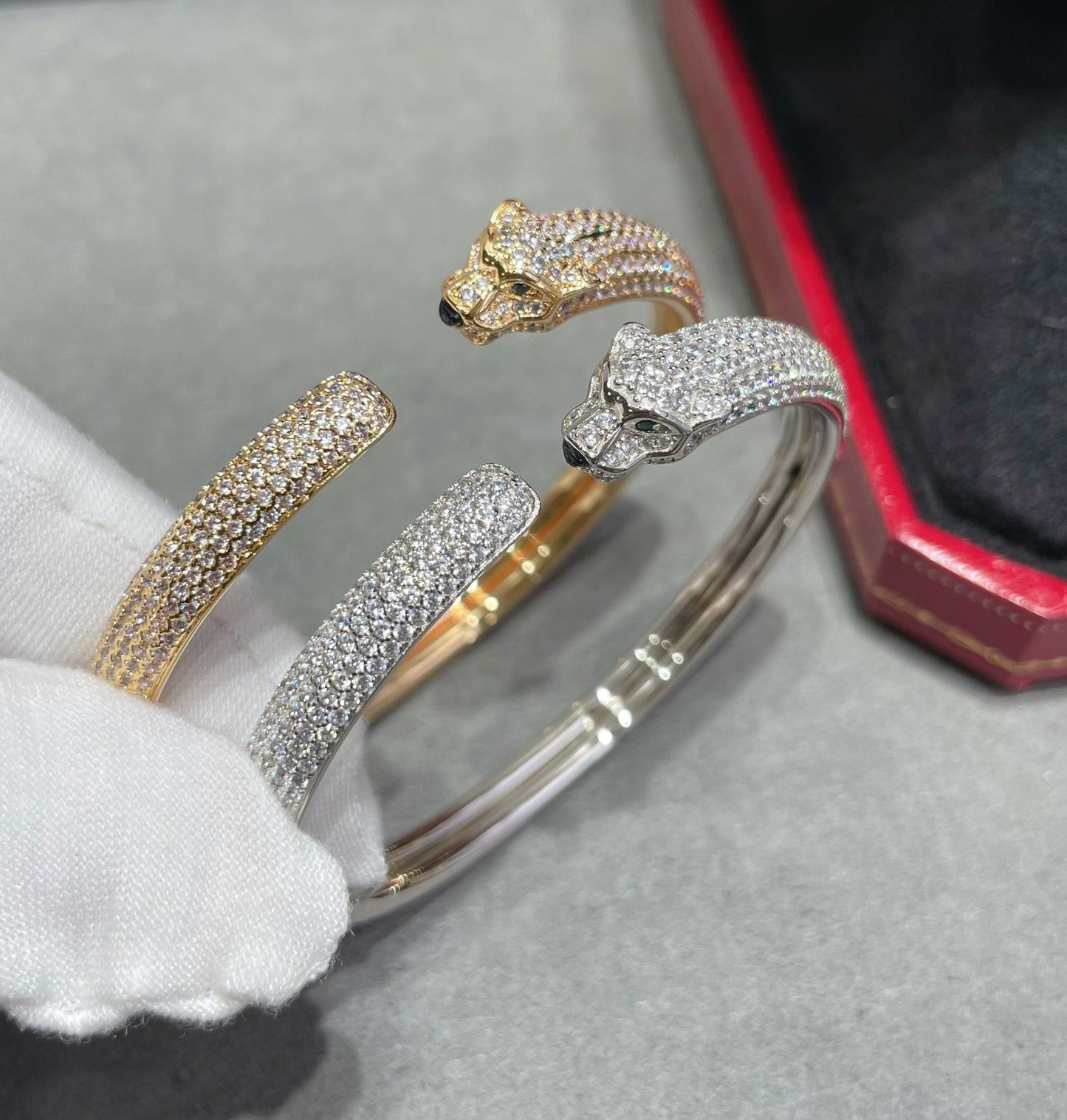 [BLUE TEARS]PANTHERE FULL DIAMOND OPEN BRACELET