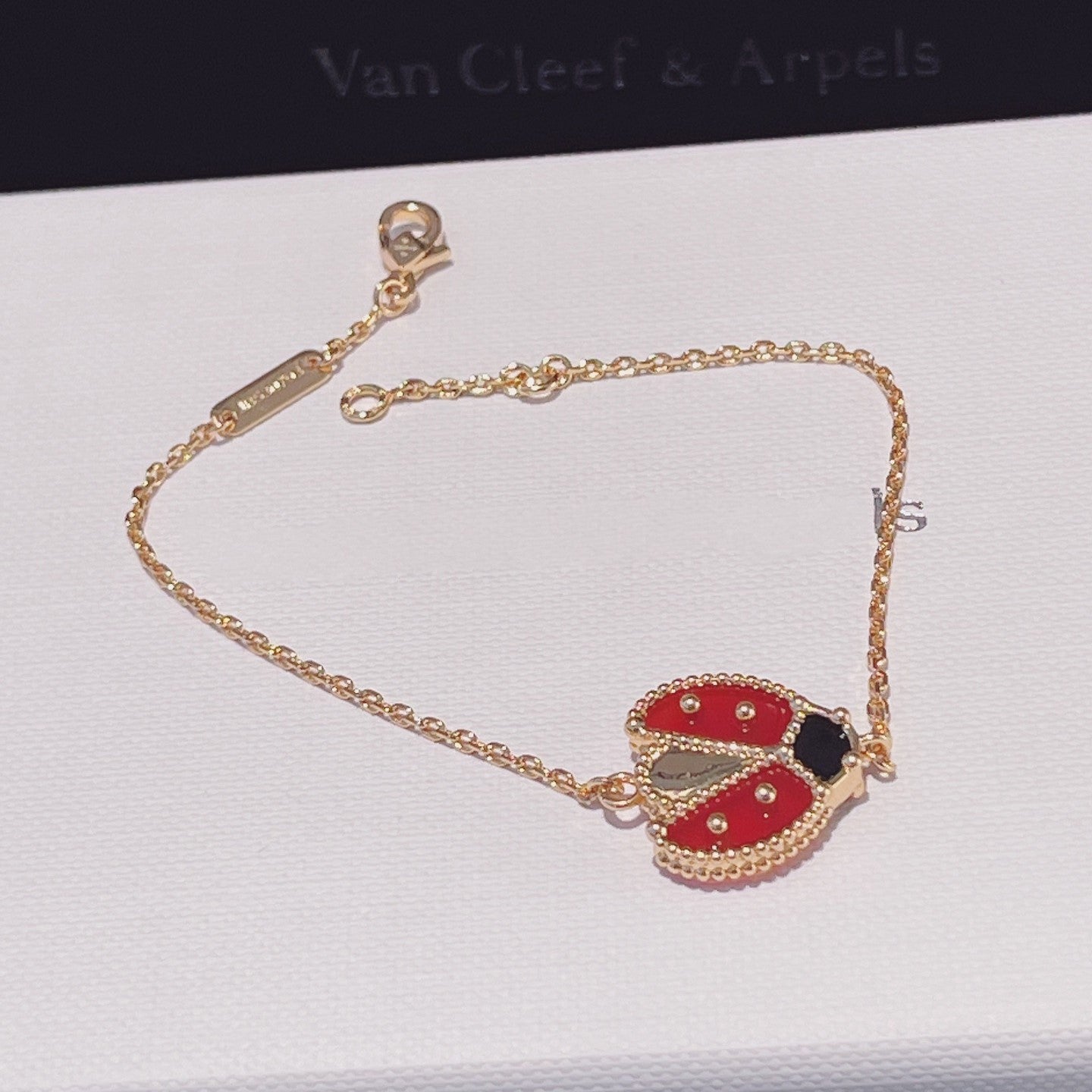 [BLUE TEARS]LUCKY SPRING 1 MOTIF PINK GOLD BRACELET